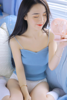 硕大粗长撑裂了小龙女